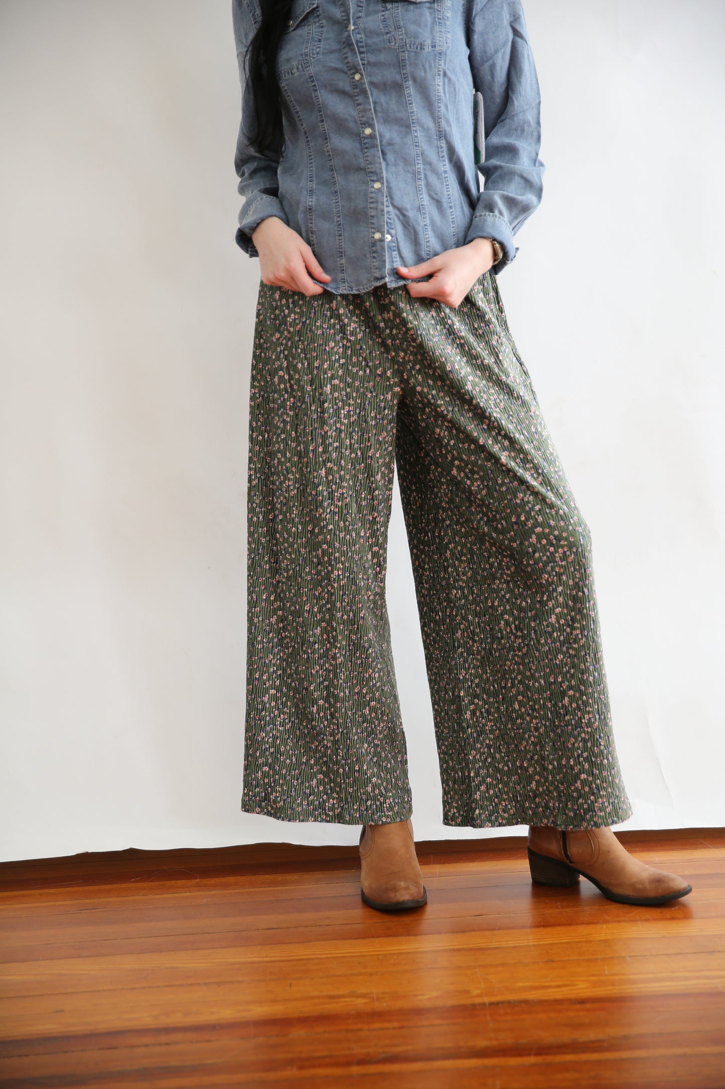 Ditsy Velvet Pants